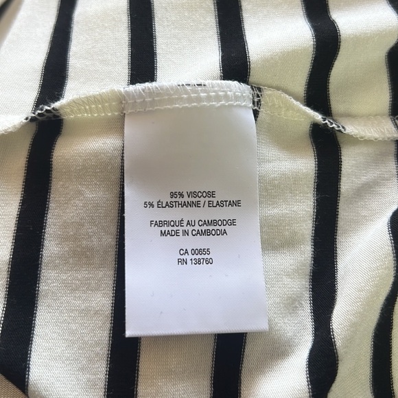 Reitmans White Marshmallow Striped Short Sleeve Tie Front T-Shirt Size XL - Picture 12 of 16